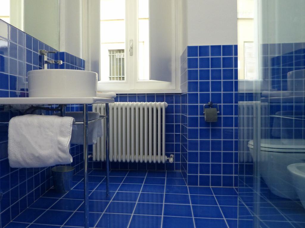 Fontana Rooms Lake Como Room photo