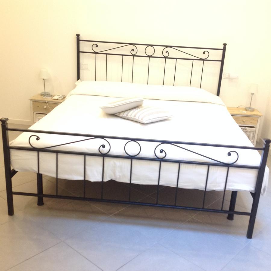 Fontana Rooms Lake Como Room photo